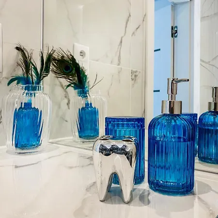 Charming With Air Conditioning, Old Town & Kazimierz アパート クラクフ